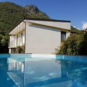 Casa Emilia Dongo